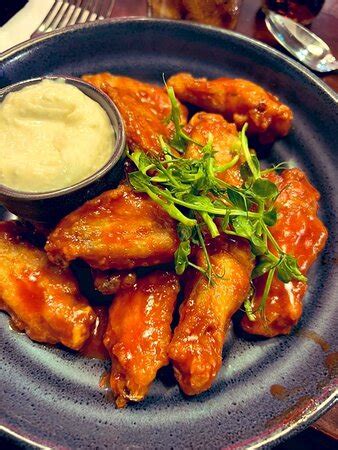 browne's the venue reviews|Fabulous fresh food and helpful staff .